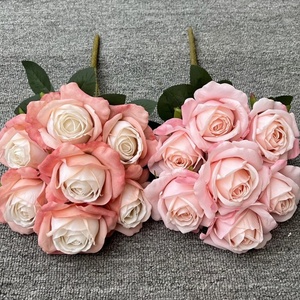 Matériaux de haute qualité 7 têtes de <span class=keywords><strong>roses</strong></span> bulgares décor floral vintage <span class=keywords><strong>bouquet</strong></span> de <span class=keywords><strong>roses</strong></span> rouges artificielles - Product Image 6