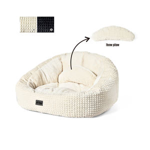Cama para Perro con Patrón de Cuadros al por Mayor Cómoda y Cálida en Beige y Negro con Cojín Decorativo - Product Image 1