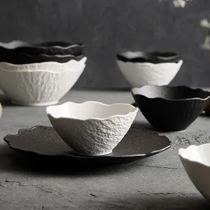 Noir blanc irrégulier Style japonais poterie bols profonds assiettes grand bol à salade de fruits en céramique pour servir de la nourriture