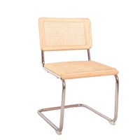 Vente en gros de chaises à accoudoirs en bois massif au design moderne et antique chaises de salle à manger rétro en rotin Cesca
