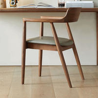 Chaise de salle à manger MULIGNA de haute qualité au design moderne en bois massif avec coussin moelleux, chaises de salle à manger en bois de caoutchouc pour hôtel et restaurant