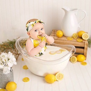 Accesorios <span class=keywords><strong>de</strong></span> Fotografía para Niños, <span class=keywords><strong>Bañera</strong></span> Transparente para Bebés, Niños y Niñas, <span class=keywords><strong>Bañera</strong></span> <span class=keywords><strong>de</strong></span> Leche, Soporte <span class=keywords><strong>de</strong></span> <span class=keywords><strong>Viaje</strong></span> para Bebés, 47*35*27cm - Product Image 1