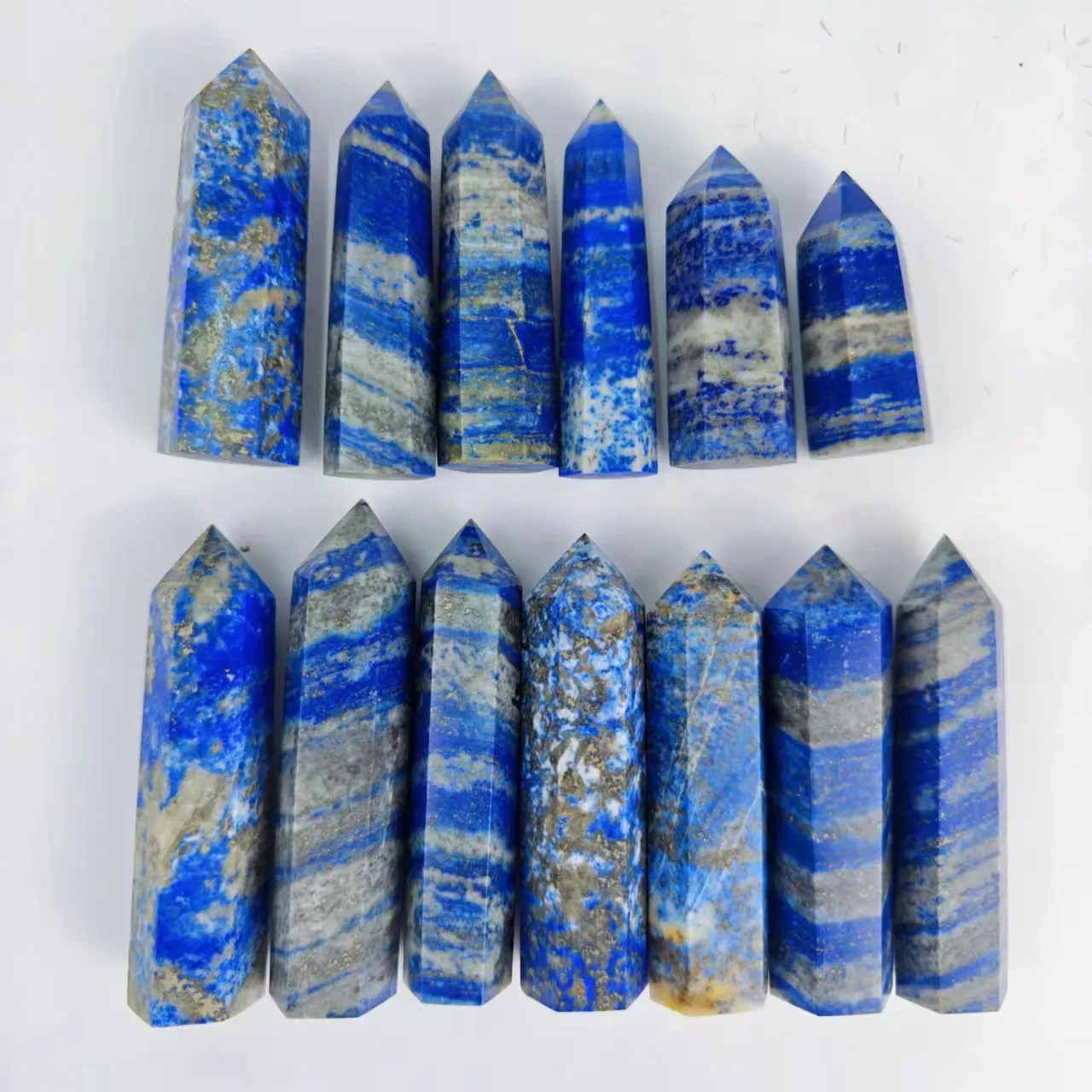 Hoge Kwaliteit Natuurlijke Kristallen Steen Edelsteen Handgemaakte Lapis Lazuli Punt Toren Voor Geschenken