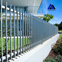 Poteaux de clôture en acier galvanisé pour aménagement paysager, finition enduite pour la décoration de jardin, clôtures, treillis, portails