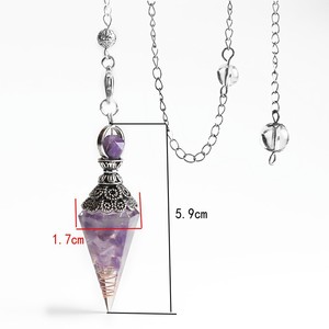 Pendentif Améthyste et Aigue-marine en Résine à Éclats Colorés, Forme Cône Hexagonal, Bijou Transfrontalier - Product Image 2