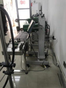 Điện tự động mã QR Thời hạn sử dụng laser đánh dấu máy in carton bao bì nhựa động cơ như thành phần cốt lõi - Product Image 2