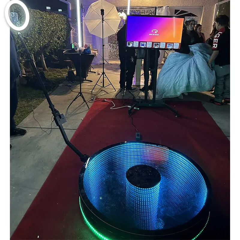 360 Grad tragbare Foto automatische rotierende Requisiten wir Selfie Video Booth 360 Plattform für Party mit Monitor