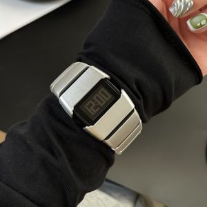 <span class=keywords><strong>Reloj</strong></span> Multifuncional Retro <span class=keywords><strong>Futurista</strong></span> para Hombre, <span class=keywords><strong>Reloj</strong></span> Digital de Silicona con Pantalla, Alarma, Fecha, Electrónico, Gran Venta - Product Image 5