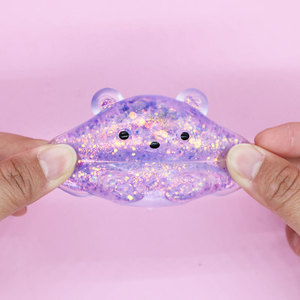 Juguete Antiestrés de Osito de Malto Transparente Aurora de 5cm, Listo para Enviar, Novedad para Niños de Todas las Edades, Hecho de Silicona y Plástico - Product Image 3