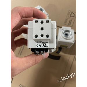 Caméra industrielle SENTECH STC-630CT d'occasion - Product Image 1