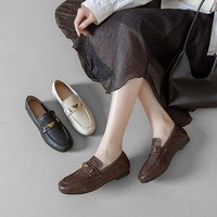 Mocassins en peau de mouton pleine fleur pour femmes, chaussures plates à enfiler, en cuir véritable, avec boucle en métal, bout rond, CN 35-40