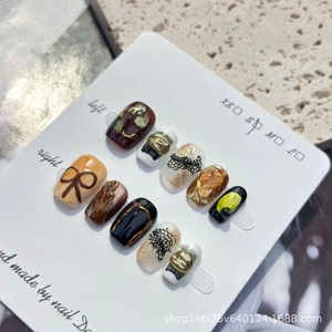 Lot de faux ongles de luxe en amande carrés courts, réutilisables, à presser, nouveau design, mignons, pour les fêtes - Product Image 3
