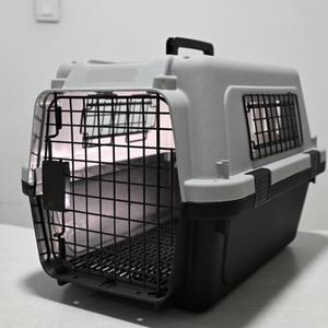 Porte bon marché durable en métal PP matériel grand transporteur extérieur pour animaux de compagnie approuvé par la compagnie aérienne transporteur pour animaux de compagnie produits de voyage - Product Image 6