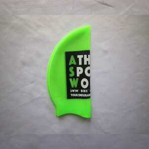 <span class=keywords><strong>Bonnet</strong></span> <span class=keywords><strong>de</strong></span> <span class=keywords><strong>bain</strong></span> en silicone haute élasticité imprimé personnalisé <span class=keywords><strong>bonnet</strong></span> <span class=keywords><strong>de</strong></span> <span class=keywords><strong>bain</strong></span> <span class=keywords><strong>triathlon</strong></span> rouge avec logo - Product Image 5