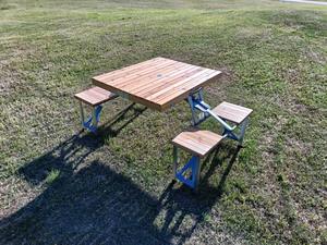 Table et chaises pliantes en bois modernes pour 4 personnes, portables, légères, pour le camping, les pique-niques, les loisirs, les repas en extérieur, les parcs. - Product Image 4