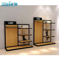 Étagère de présentation en bois pour magasin de vêtements personnalisés, support de suspension pour vêtements pour hommes avec éclairage LED