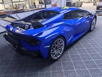 Remplacement des pièces automobiles en fibre de carbone entièrement sèches de style OEM pour Lamborghini Huracan STO Kit de carrosserie de haute qualité Spoiler de lèvre avant