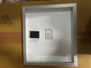 แผงโซลาร์เซลล์โพลีคริสตัลไลน์ OEM 10Wp 12V ทนทาน สำหรับไฟส่องสว่างภายนอกบ้านและโครงการโซลาร์เซลล์ - Product Image 2