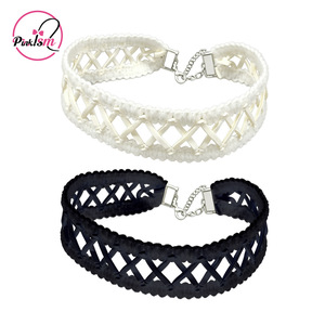 Collar tipo gargantilla de cuero PU estilo punk para mujer, estilo coreano oscuro y moderno, cuero con personalidad dulce y cool - Product Image 1