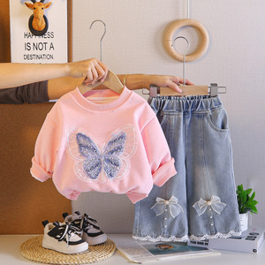 Ensemble sweat-shirt et <span class=keywords><strong>pantalon</strong></span> long pour bébé, style printemps, motif papillon, nouvelle collection 2026, décontracté et élégant pour filles, deux pièces à manches longues - Product Image 3