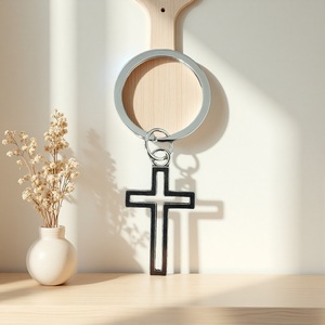 Porte-clés croisé en acier inoxydable Porte-clés chrétien religieux Porte-clés en métal durable pour usage quotidien et cadeau pour hommes - Product Image 5