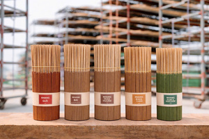 Incienso de madera de agar con núcleo de bambú, hecho a mano, no irritante, aroma natural, ideal para apartamentos, meditación y oficinas. - Product Image 6