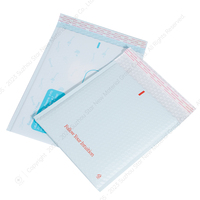 Pochette d'expédition rembourrée en couleur à imprimé personnalisé enveloppe en plastique blanc poly sac d'expédition à bulles avec logo pour Express