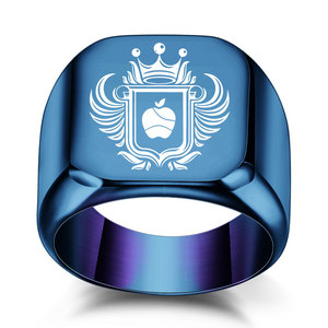 Anillo de Acero Inoxidable con Grabado Láser Crown Apple, 18MM Cuadrado, Joyería para Uso Diario de Mujer, Color Dorado - Product Image 5