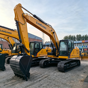 Excavadora de cadenas 922F rentable, equipo de excavación de alta resistencia con sistema hidráulico estable, disponible para pedidos al por mayor para desarrollo de sitios. - Product Image 5
