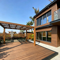 Planches de terrasse en composite bois-plastique (WPC) modernes, imperméables, écologiques, ignifuges, à clipser, avec motif 3D gaufré, couleur sable de jardin, pour hôtels et complexes hôteliers