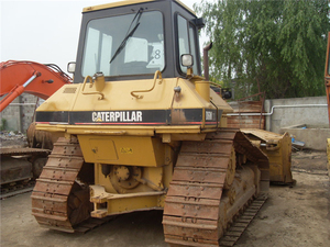 Bulldozer CAT D6M Usado y Duradero, Ideal para Trabajos de Minería y Construcción - Product Image 3
