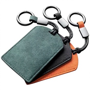 Llavero de cuero de lujo personalizado según sus necesidades con logotipo y empaque a precio económico para venta al por mayor en grandes cantidades. - Product Image 4