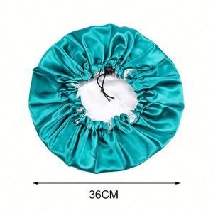 Bonnet en satin double couche ajustable avec logo personnalisé pour hommes et femmes, idéal pour les cheveux bouclés et les tresses - Product Image 3