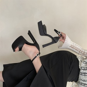 Sandalias de Tacón Súper Alto Negras para Mujer, Verano 2025, Sandalias Abiertas con Tacón Alto para Exteriores - Product Image 2