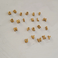 Colliers pour femmes 2023 minimalistes en acier inoxydable inaltérable, avec pendentif lettre 3D gonflée personnalisée en forme de mini bulle ou ballon