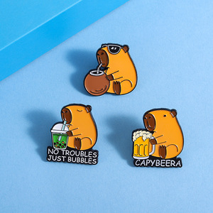 Pins de Esmalte de Capibara Adorables, Broches Metálicos Divertidos de Animales, Pin de Solapa de Capibara Sin Problemas Solo Burbujas, Venta al por Mayor - Product Image 4