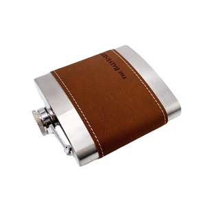 Bán buôn kim loại 6oz <span class=keywords><strong>Flask</strong></span> da tùy chỉnh thép không gỉ ngoài trời Whiskey rượu rượu Hip <span class=keywords><strong>Flask</strong></span> cho Đức Carlton lúm đồng tiền - Product Image 1