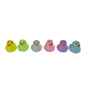 Jouet sensoriel anti-stress en forme de canard en TPR coloré, mignon, doux et moelleux, mini-mochi, cadeau pour enfants de 5 à 7 ans, vente chaude - Product Image 2