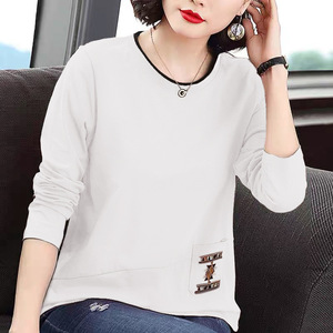 Women's Loose Long Sleeve T-Shirt With Embroidered Pocket Round Neck Casual Knitted Top For Everyday Wear - Product Image 4