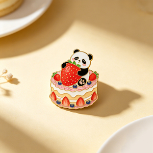 Pins de Esmalte Personalizados com Impressão UV de Panda, Banhados a Ouro, Tema de Aniversário Fofo, Broches de Metal, Acessório de Moda Charmoso, Em Estoque - Product Image 5