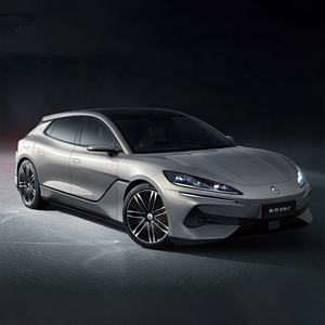 เดนซ่า ซี9จีที ดีเอ็ม-ไอ รถยนต์พลังงานใหม่ระดับเรือธง ขับเคลื่อน 4 ล้อ <span class=keywords><strong>3</strong></span> มอเตอร์ รถแฮทช์แบ็คสุดหรู ระบบไฮบริดแบบปลั๊กอินไฟฟ้าล้วน ระยะทางวิ่ง 1101 กม. แบตเตอรี่ 38.5 กิโลวัตต์ชั่วโมง - Product Image 1