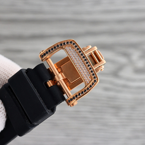 นาฬิกาข้อมืออัตโนมัติ ดีไซน์หรูหรา ประดับเพชร ตัวเรือนโลหะผสม สายแบบเซอร์เพนทีน ทูร์บิญอง สำหรับทุกเพศ ทุกวัย แฟชั่นสปอร์ต ทนทาน กันน้ำ 3 บาร์ - Product Image 6