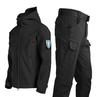 Ensemble Uniforme d'Extérieur Tactique Softshell Bleu Marine Imperméable et Respirant pour Chasseur (Veste et Pantalon)