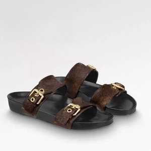 Sandalias de Diseñador Famoso, Cómodas y Suaves, Sandalias de Verano para Mujer, Ligeras, Chanclas Casuales Antideslizantes - Product Image 4