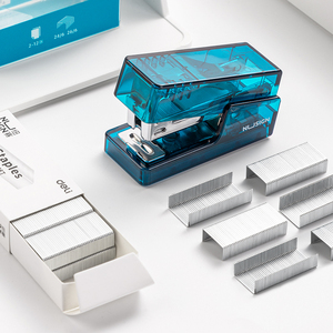 NS083F Azul Portátil Transparente Hand-held Grampeador Mini Escritório Doméstico Sem Esforço Grampeador 144pcs Por Carton Set - Product Image 6