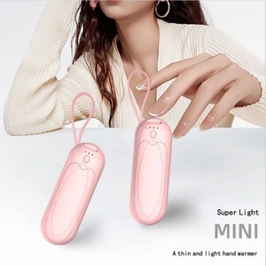 เครื่องทำความร้อนมือไฟฟ้าแบบชาร์จได้ แพ็คคู่ พลาสติก 6000mAh ชิป AI อัจฉริยะ ป้องกันความร้อนเกิน ให้ความร้อนได้นาน 20 ชั่วโมง ปลอดภัย - Product Image 5