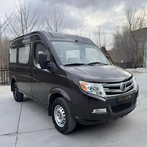 Fourgonnette Diesel Dongfeng Yufeng V9 2.5T d'occasion 2021, boîte manuelle, propulsion arrière, empattement court, toit moyen, 6 places, bon état - Product Image 3