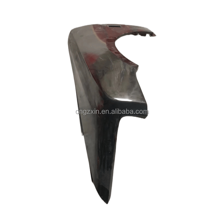 Original second-hand Rolls Royce Cullinan RR31 fender left and 
