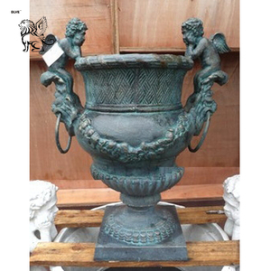 Maceteros Grandes de Jardín para Exterior Urnas de Metal y Hierro Fundido Estilo Romano con Estatua de Ángel para Venta al por Mayor - Product Image 2