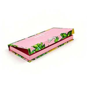 Boîte à foulard carrée rose, boîte en carton cadeau, style personnalisable haut de gamme, boîte en carton écologique, boîte en forme de livre - Product Image 6